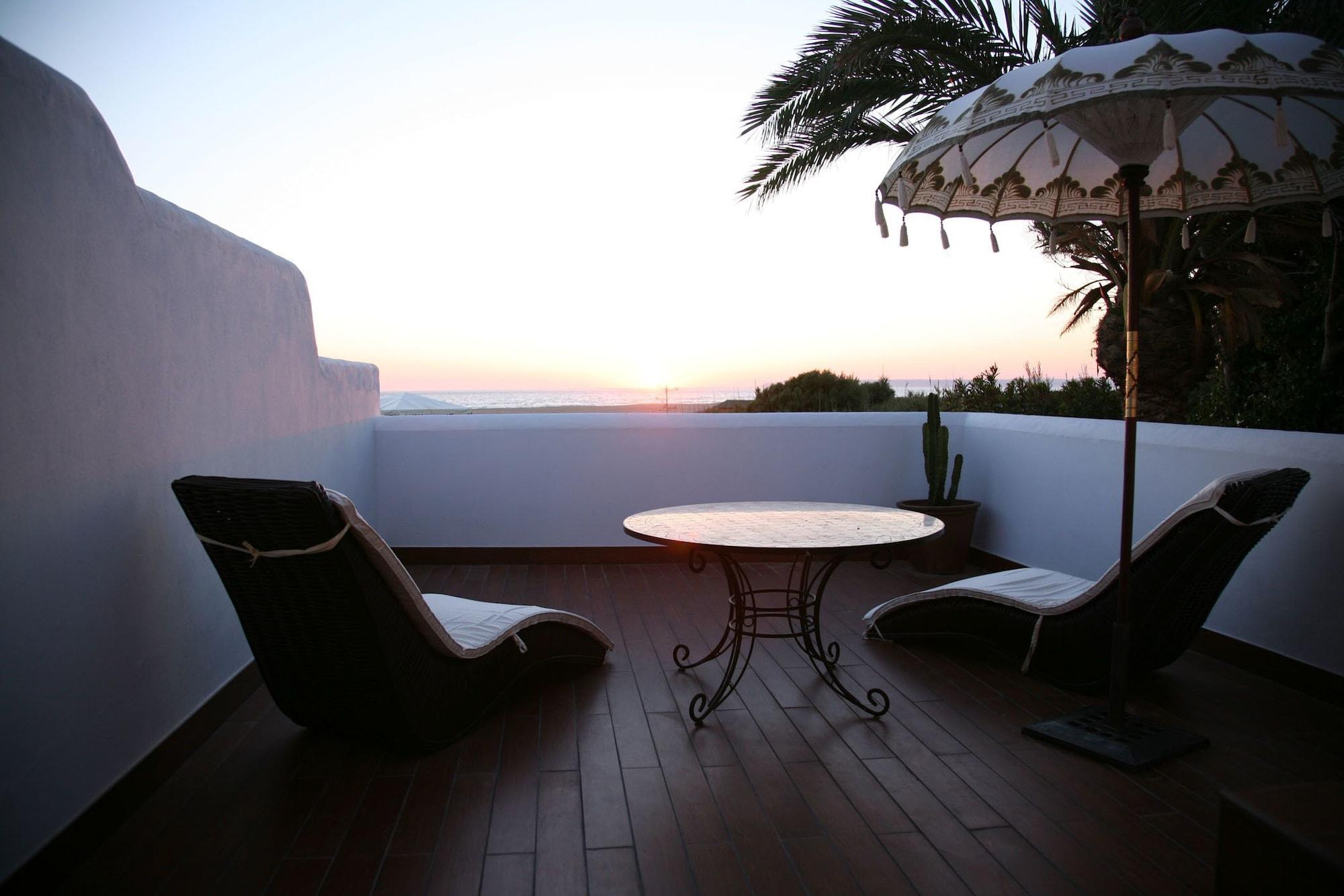 Hotel Boutique Varadero ซาฮารา เด ลอส อาตูเนส ภายนอก รูปภาพ