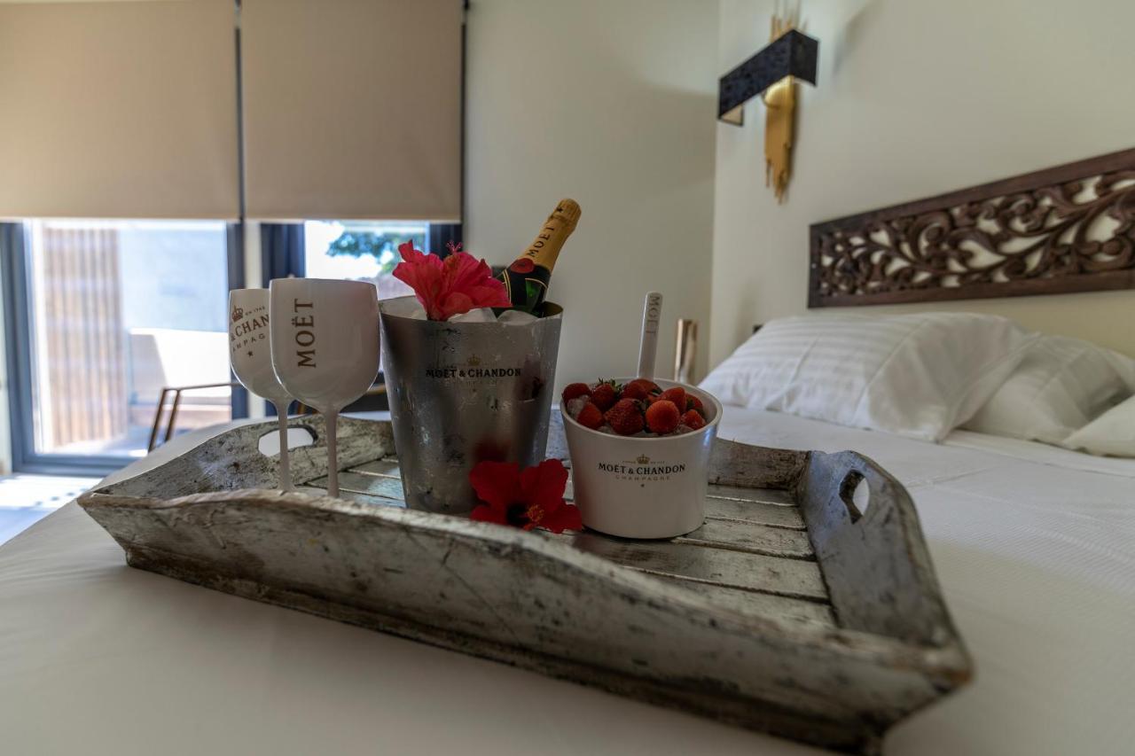 Hotel Boutique Varadero ซาฮารา เด ลอส อาตูเนส ภายนอก รูปภาพ